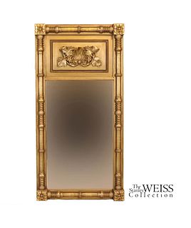 Classical Giltwood Mirror with Shell Carving