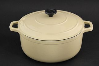 Chasseur Ivory Enameled French Oven