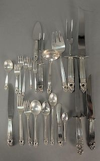 International Royal Danish sterling silver flatware set, 143 pieces to include 12 lunch forks, 22 salad forks, 20 soup spoons