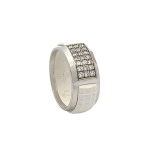 Patek Philippe Aquanaut Luce Diamond Rubber 18 Karat White Gold Ring