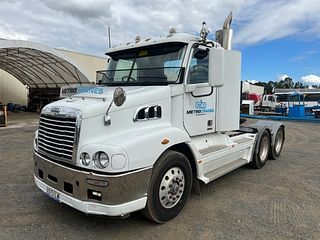 UNRESERVED - 2011 Freightliner Century 6x4  Prime Mover