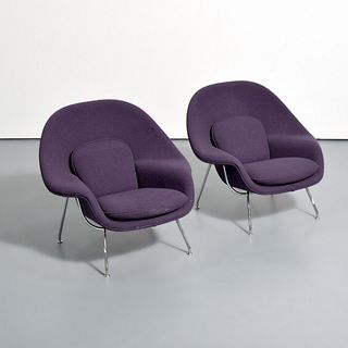 Pair of Eero Saarinen WOMB Chairs