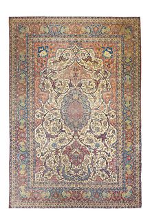 Isfahan Rug, 8'3" x 12' (2.51 x 3.66 M)