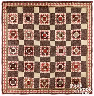 Pennsylvania square in a square patchwork quilt