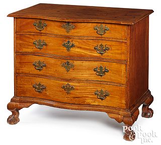 Chippendale mahogany serpentine chest of drawers