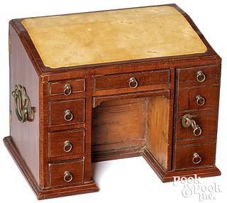 Miniature Georgian mahogany kneehole desk, 18th c.