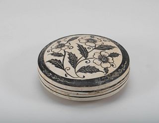 Floral Design Covered Box from Cizhou Kiln, Song Dynasty