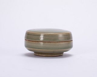 Yanzhou Ware Celadon Box and Cover-Song Dynasty