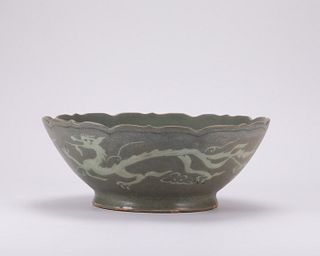 Goryeo Celadon Bowl with Dragon and Phoenix