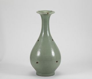 Song Dynasty Yingqing Glaze Rust-Spotted  Yuhuchun Vase