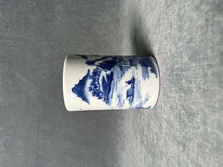 A Blue And White Porcelain Brushpot-Qing Dynasty