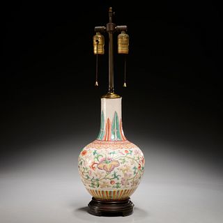 Chinese famille rose bottle vase
