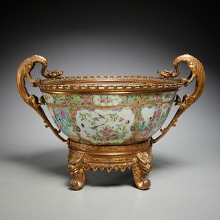 Chinese bronze mounted rose medallion center bowl