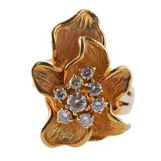 18k Gold Diamond Flower Ring