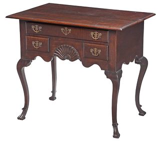 New England Queen Anne Style Maple Dressing Table