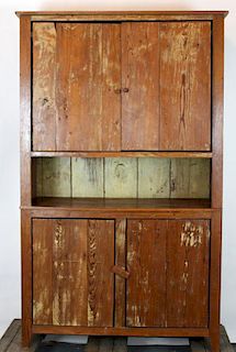 American primitive pine 4 door cupboard