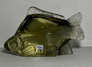 Kosta Boda Svenskt Glas  Signed Olive Green Tone Sweden Glass Art Figurine by Paul Hoff for WWF Fish. 