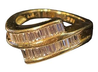 18K Gold & Diamond Ring 
