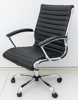 Knoll Aluminum Group Style Office Chair