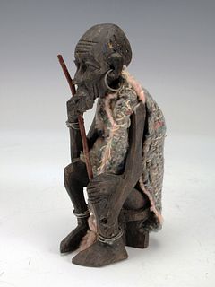 AFRICAN MAN WOODEN CARVING
