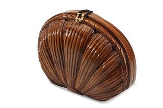 A vintage Timmy Woods scallop shell purse