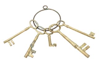 5 Antique Brass Keys