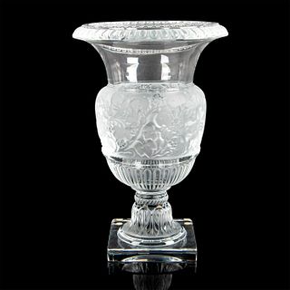 Lalique Crystal Footed Vase, Versailles