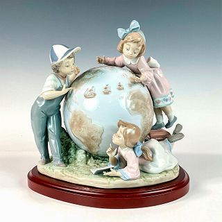 Voyage Of Columbus 1005847 Ltd. - Lladro Porcelain Sculpture