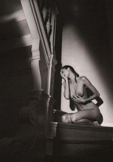 Jeanloup Sieff, Nude on stairs Paris 1987
