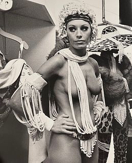 Terry O'Neill, Bond, Showgirls' Dressing Room, Las Vegas, 1971