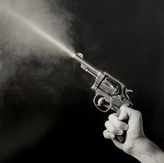 Robert Mapplethorpe, Gun Blast, 1985