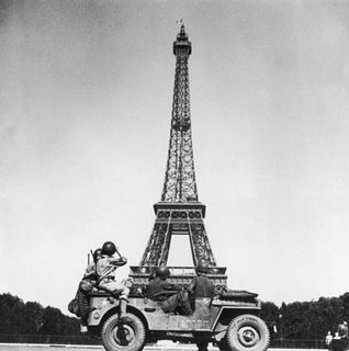 World War II, Eiffel Tower