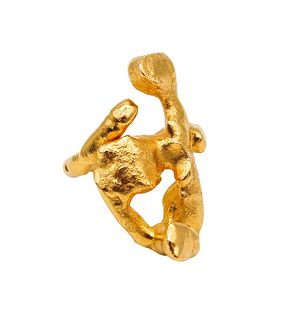 Jean Mahie 1970 Paris Sculptural Figurative Ring in Textured 22K Gold