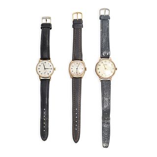 THREE 9CT GOLD WRISTWATCHES, A Goldsmiths c.1950'S wristwatch, stamped to inside caseback, 30.0mm...