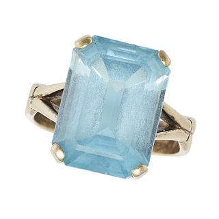 AN AQUAMARINE RING set with a rectangular step cut aquamarine of approximately 9.67 carats on a b...