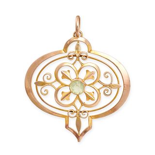 NO RESERVE - A PERIDOT PENDANT in 9ct yellow gold, the central peridot within an openwork quatref...