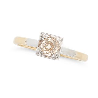 A SOLITAIRE DIAMOND RING in 18ct yellow gold and platinum, comprising an old cut diamond of appro...