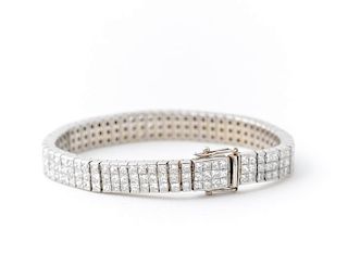 Ladies 14k White Gold & Bar Set Diamond Bracelet