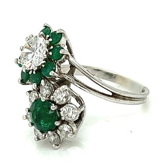 18K White Gold Diamond & Emerald Ring