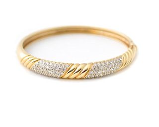 Ladies 18k Yellow Gold & Diamond Bangle Bracelet