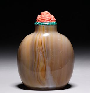 Large Chinese Banded Agate Master Snuff Bottle