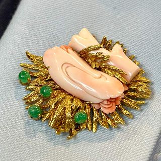 18K Yellow Gold Coral & Emerald Brooch