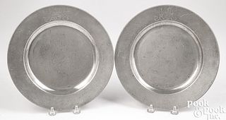 Pair of English pewter plates, 18th c.