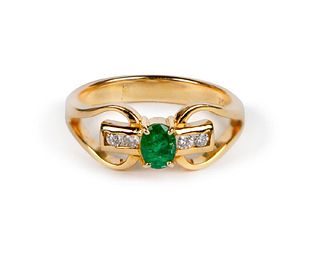 0.25 carat emerald and diamond 18K ring