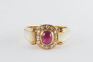 Natural ruby and diamond 18K ring