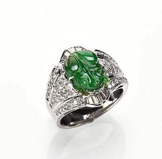 Jadeite Frog and diamond 18K ring with GIA report