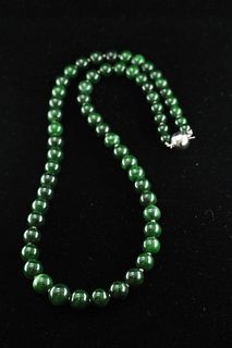 Natural jade beads necklace
