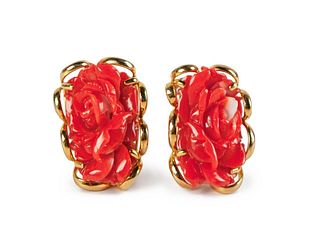 A pair of natural red coral flower 14K earring