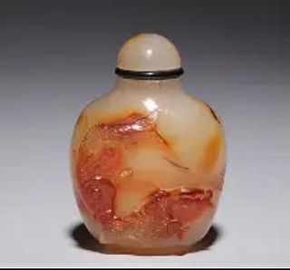 Natural agate carved two fishes snuff bottle