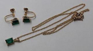 JEWELRY. Emerald and 14kt Gold Jewelry Suite.